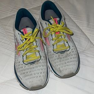 Brooks Ghost 13